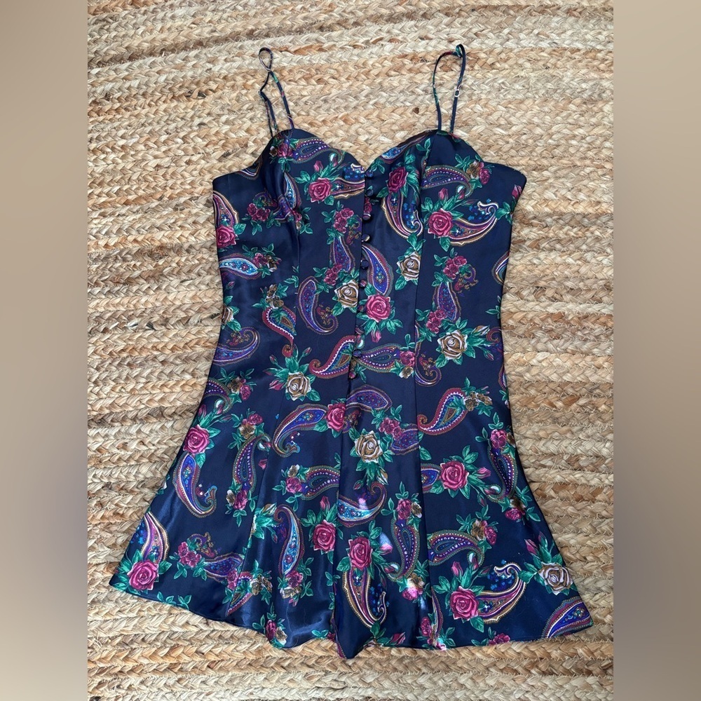 Victoria’s Secret Small Vintage Slip Dress button details & scalloped neckline